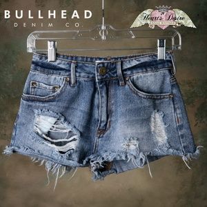 Bullhead High Rise Distressed Shorts Med Wash Sz3.
